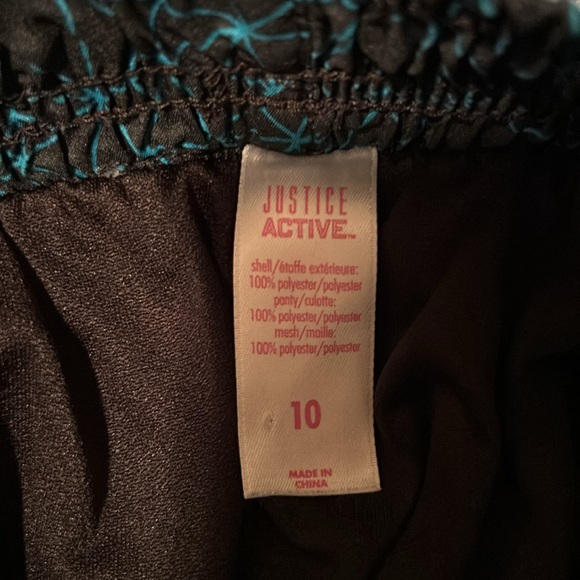 Justice kids shorts.  Size 10 - Picture 3 of 3